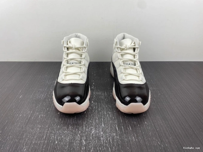 Jordan Neapolitan AR0715-101 Air 11 0810